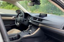 Lexus CT 200h (2011)