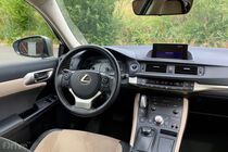 Lexus CT 200h (2011)