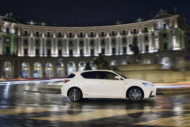 Lexus CT 200h