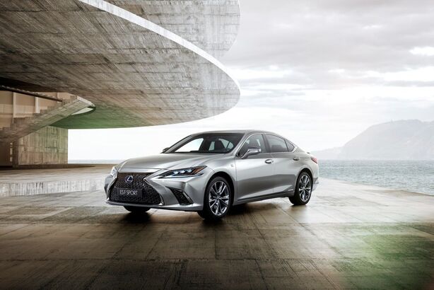 Lexus ES (2018)