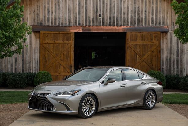 Lexus ES (2018)
