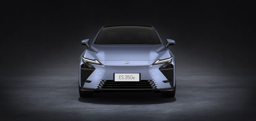Lexus ES (2025)