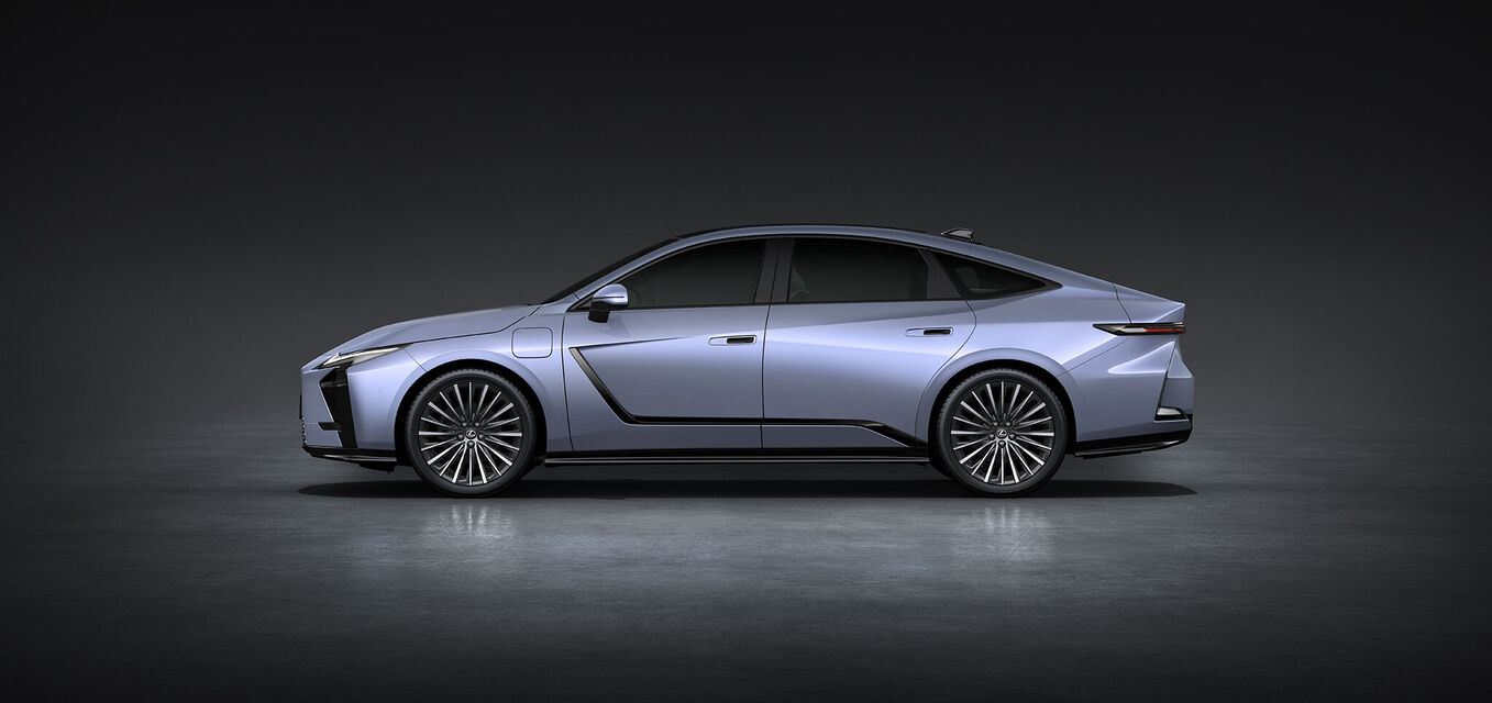 Lexus ES (2025)