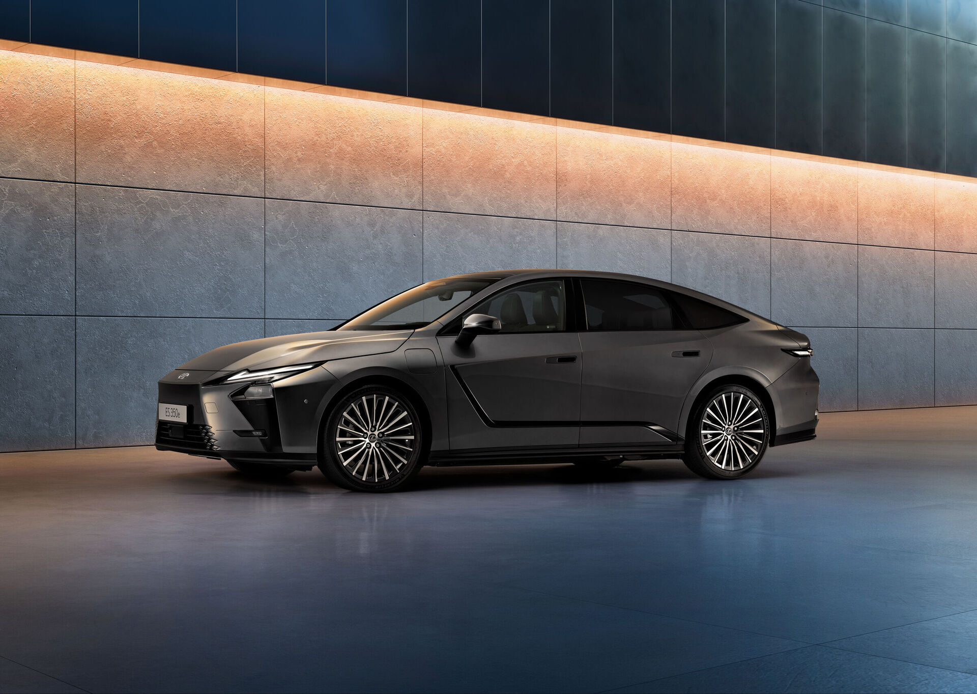 Lexus ES (2025)