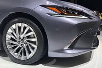 Lexus ES 300h (2018)