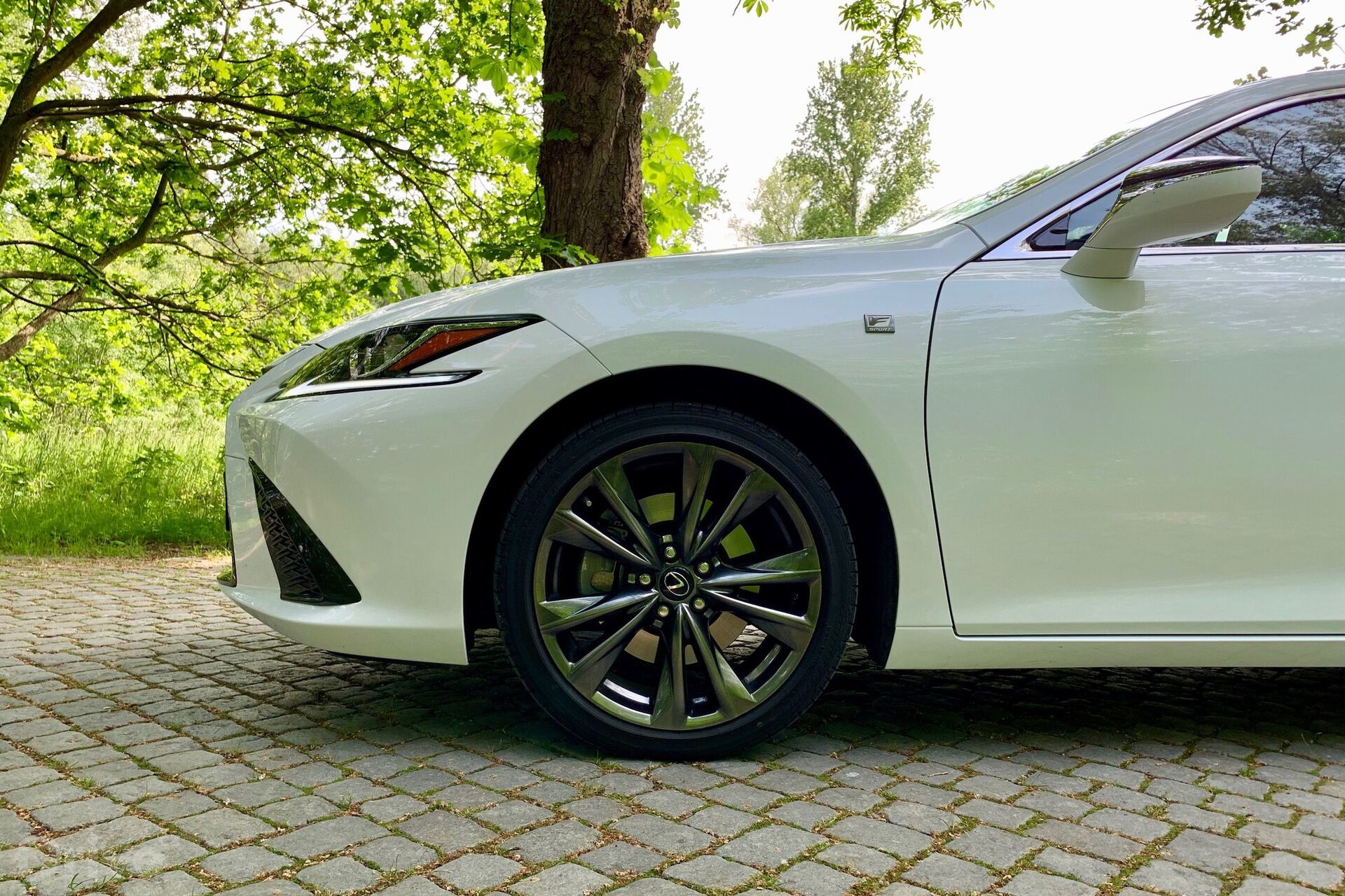 Lexus ES 300h (2018)