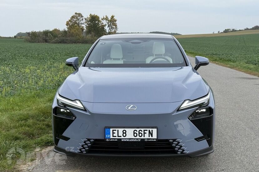 Lexus ES 500e AWD