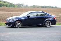 Lexus IS 300h