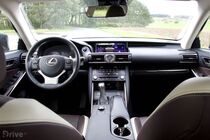 Lexus IS 300h