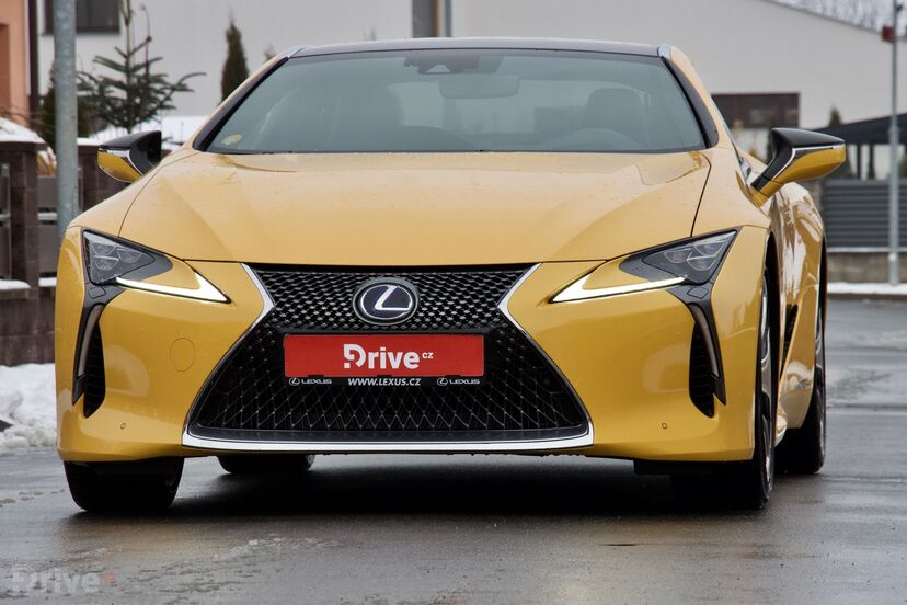 Lexus LS 500h (2017)