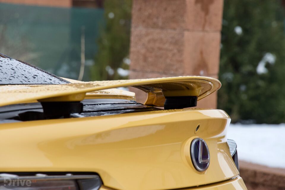 Lexus LS 500h (2017)