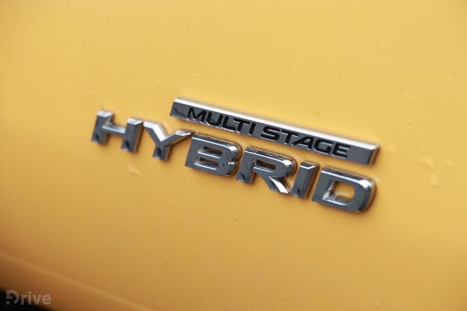 Lexus LS 500h (2017)