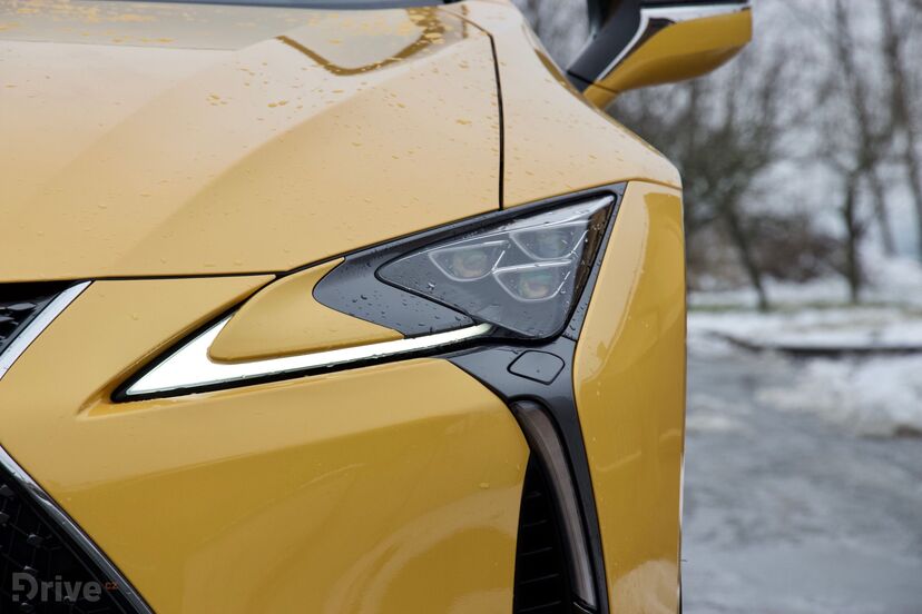 Lexus LS 500h (2017)