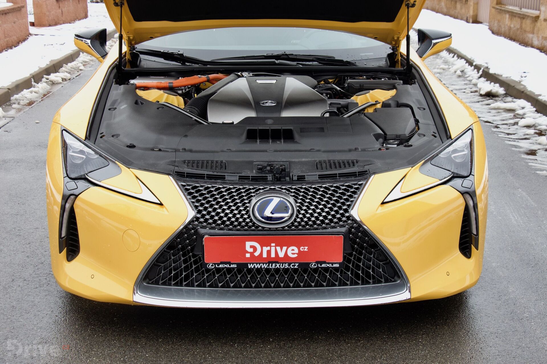 Lexus LS 500h (2017)