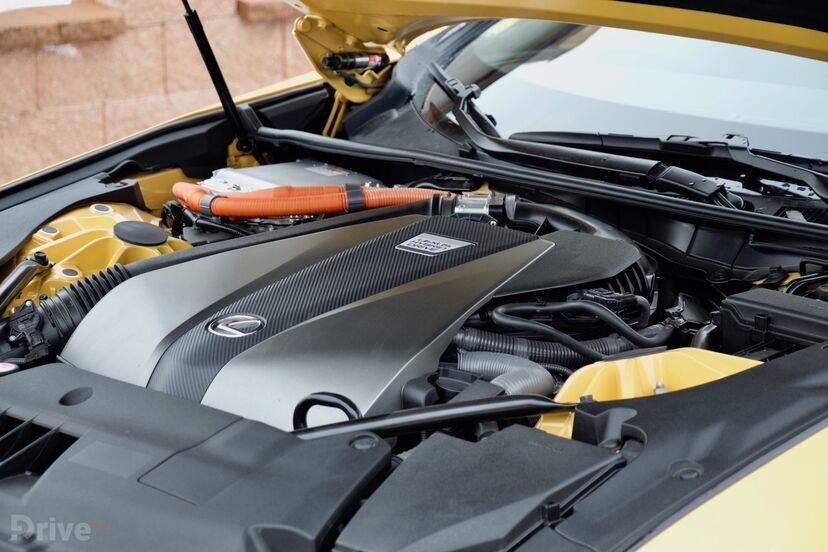 Lexus LS 500h (2017)