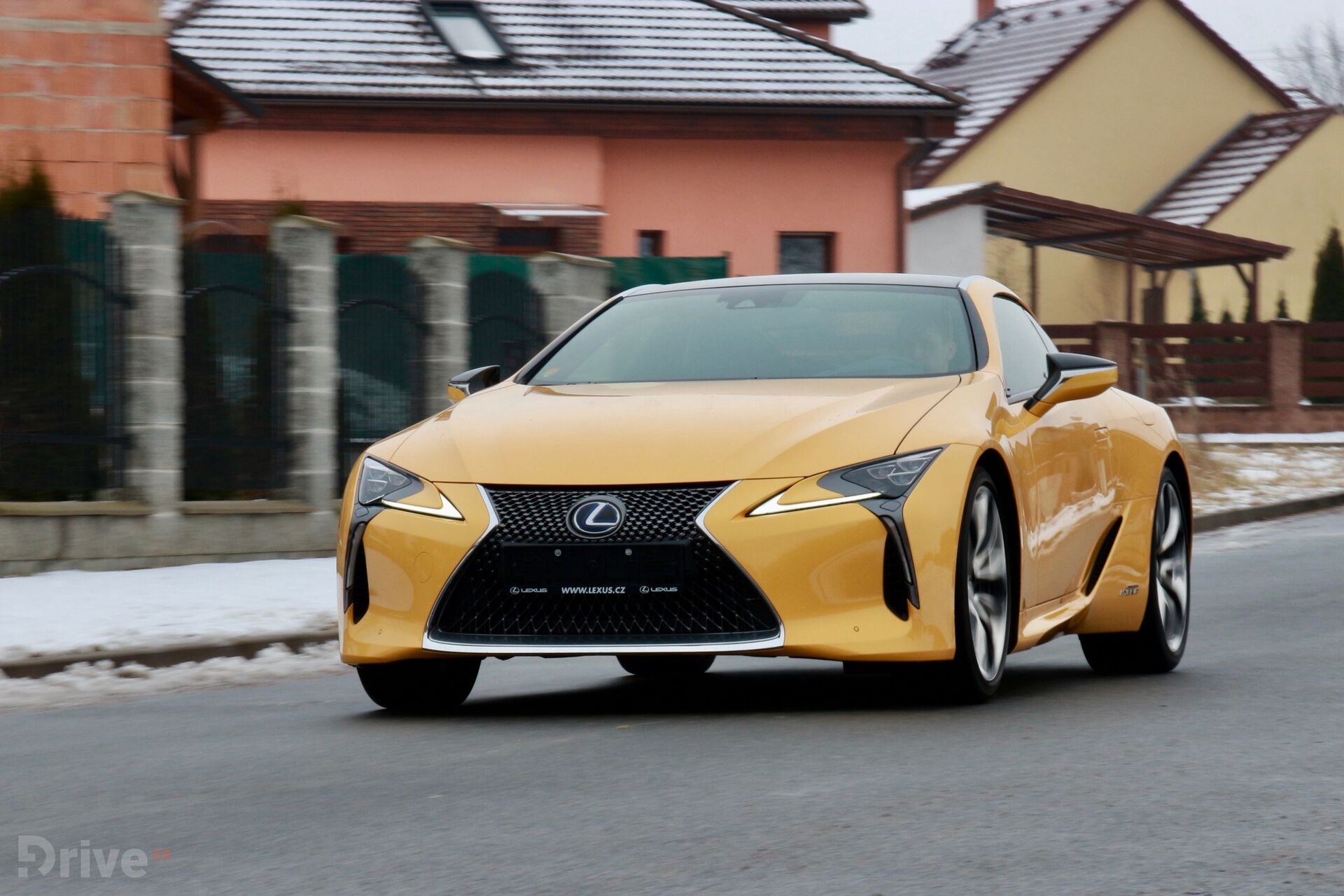 Lexus LS 500h (2017)