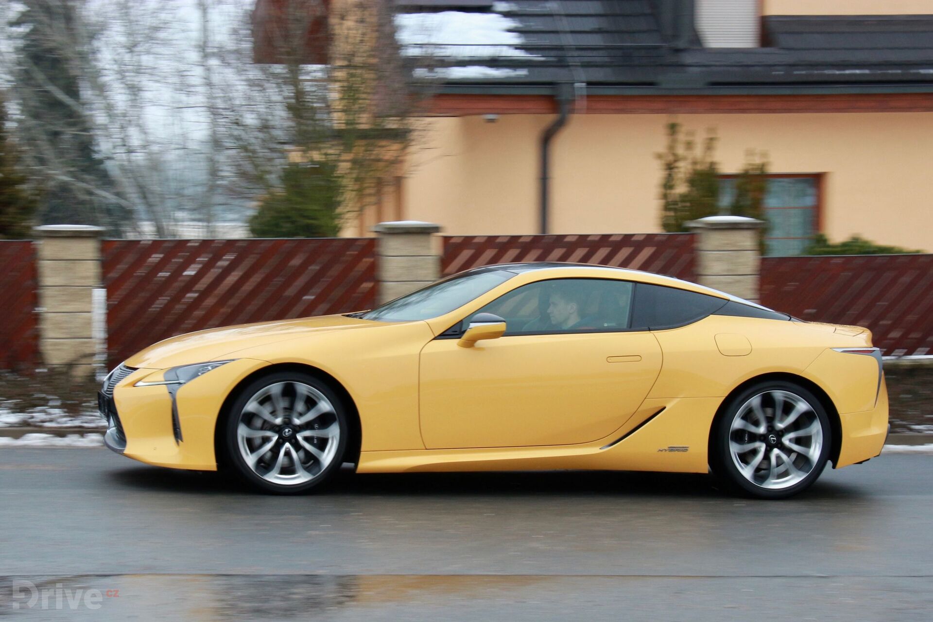 Lexus LS 500h (2017)