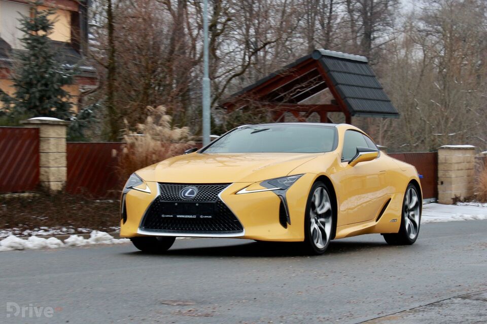 Lexus LS 500h (2017)