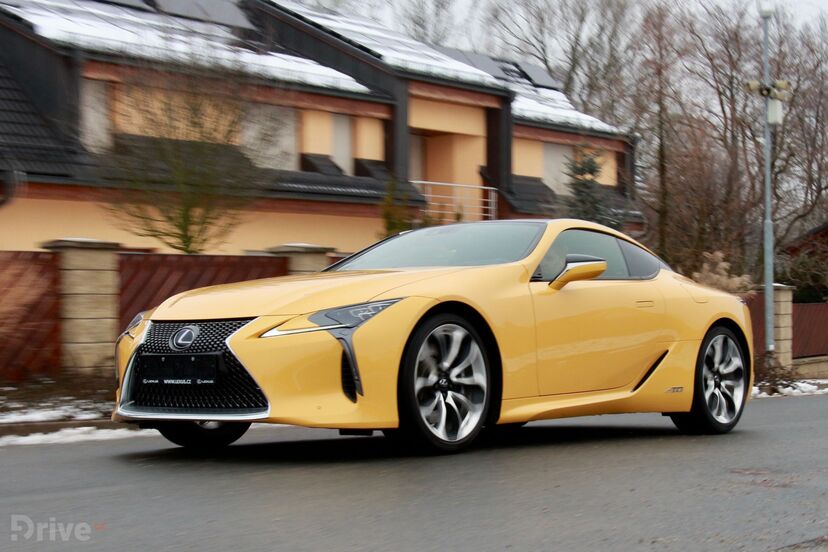 Lexus LS 500h (2017)