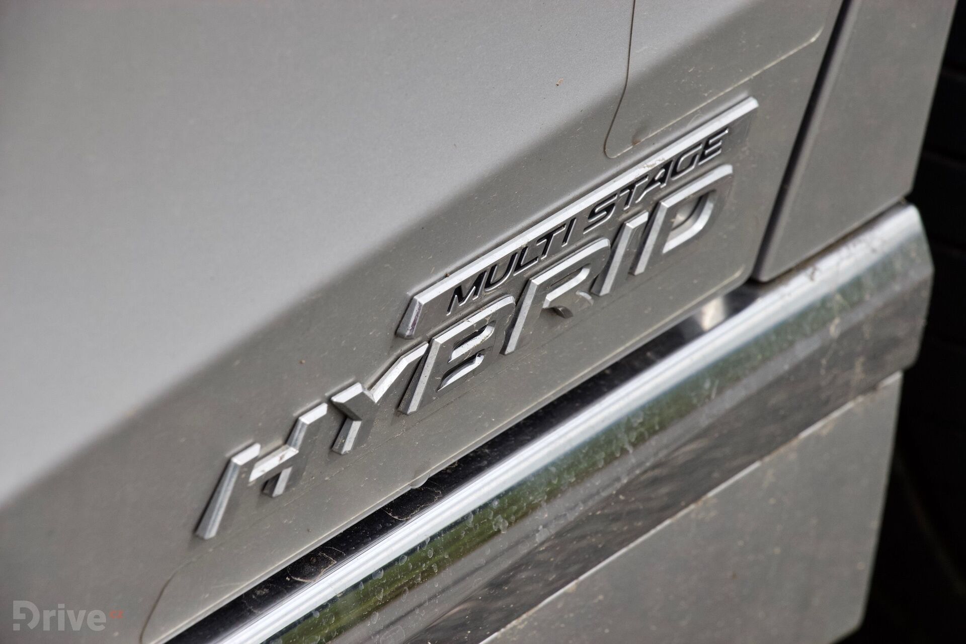 Lexus LS 500h (2017)