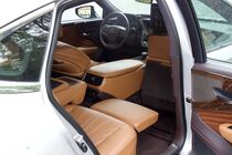 Lexus LS 500h (2017)