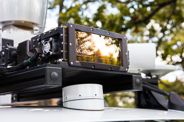 Lexus LS 600h autonomní řízení