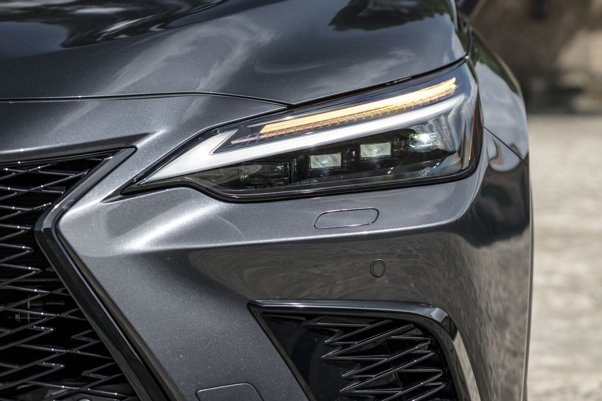 Lexus NX (2021)