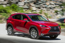 Lexus NX 300h (2015)