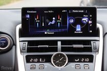 Lexus NX 300h (2015)