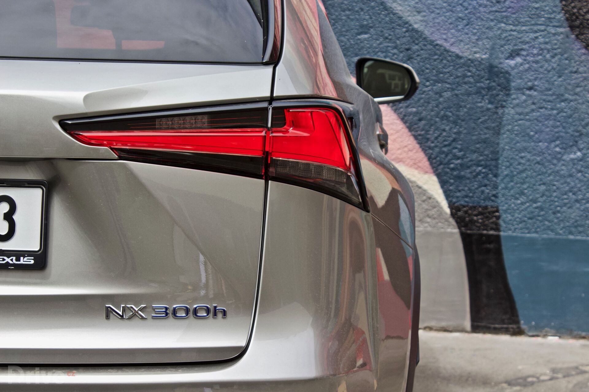 Lexus NX 300h (2015)