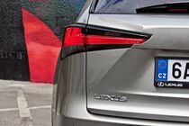 Lexus NX 300h (2015)