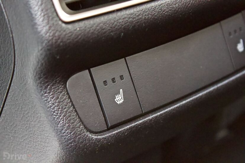 Lexus NX 300h (2015)