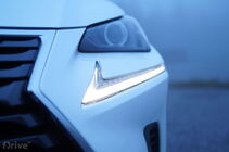 Lexus NX 300h (2015)