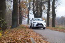 Lexus NX 300h (2015)