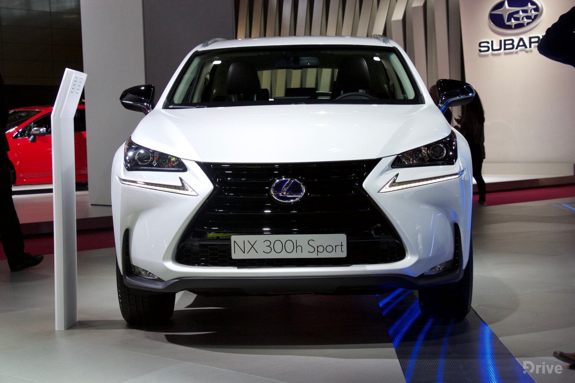 Lexus NX 300h (2015)