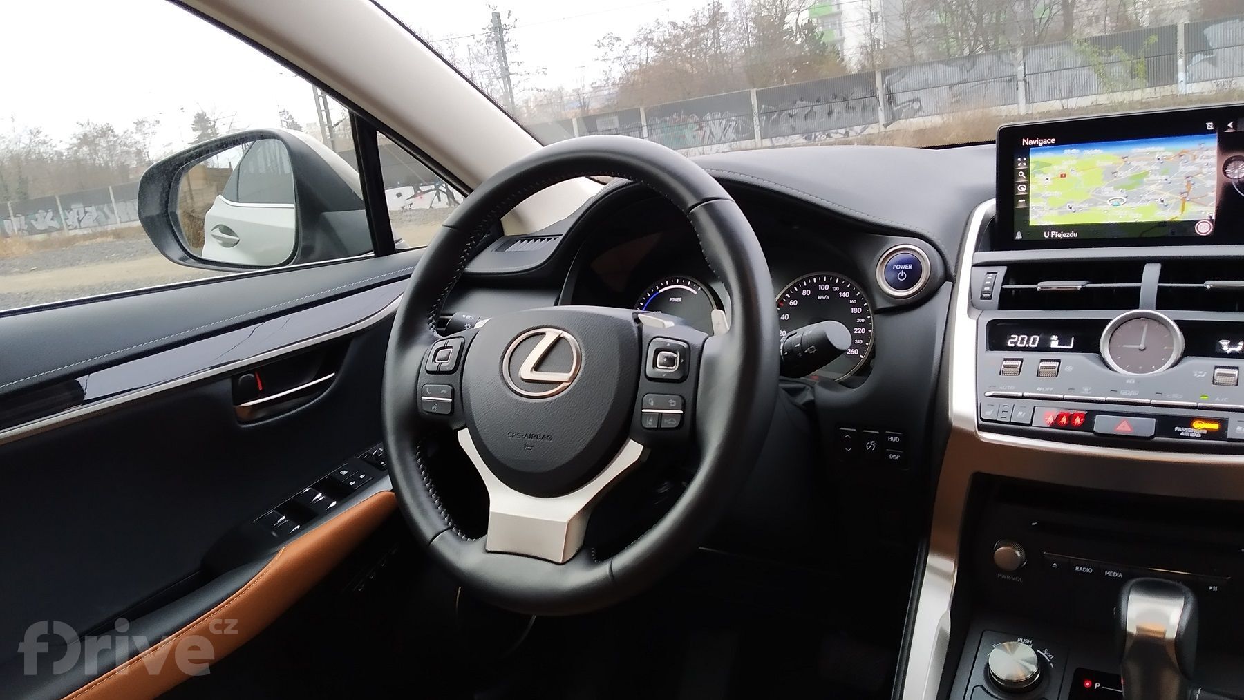 Lexus NX 300h AWD (2020)
