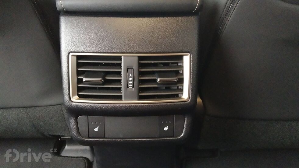 Lexus NX 300h AWD (2020)