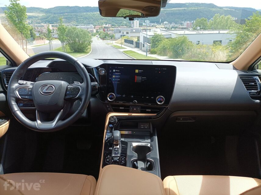 Lexus NX 350h Luxury Top (2022)