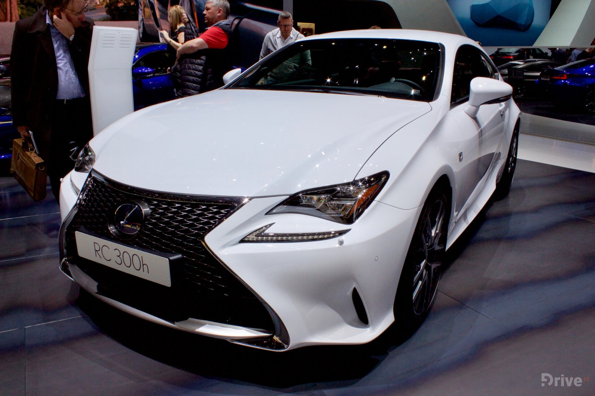 Lexus RC 300h
