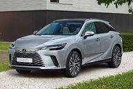 Lexus RX (2023)