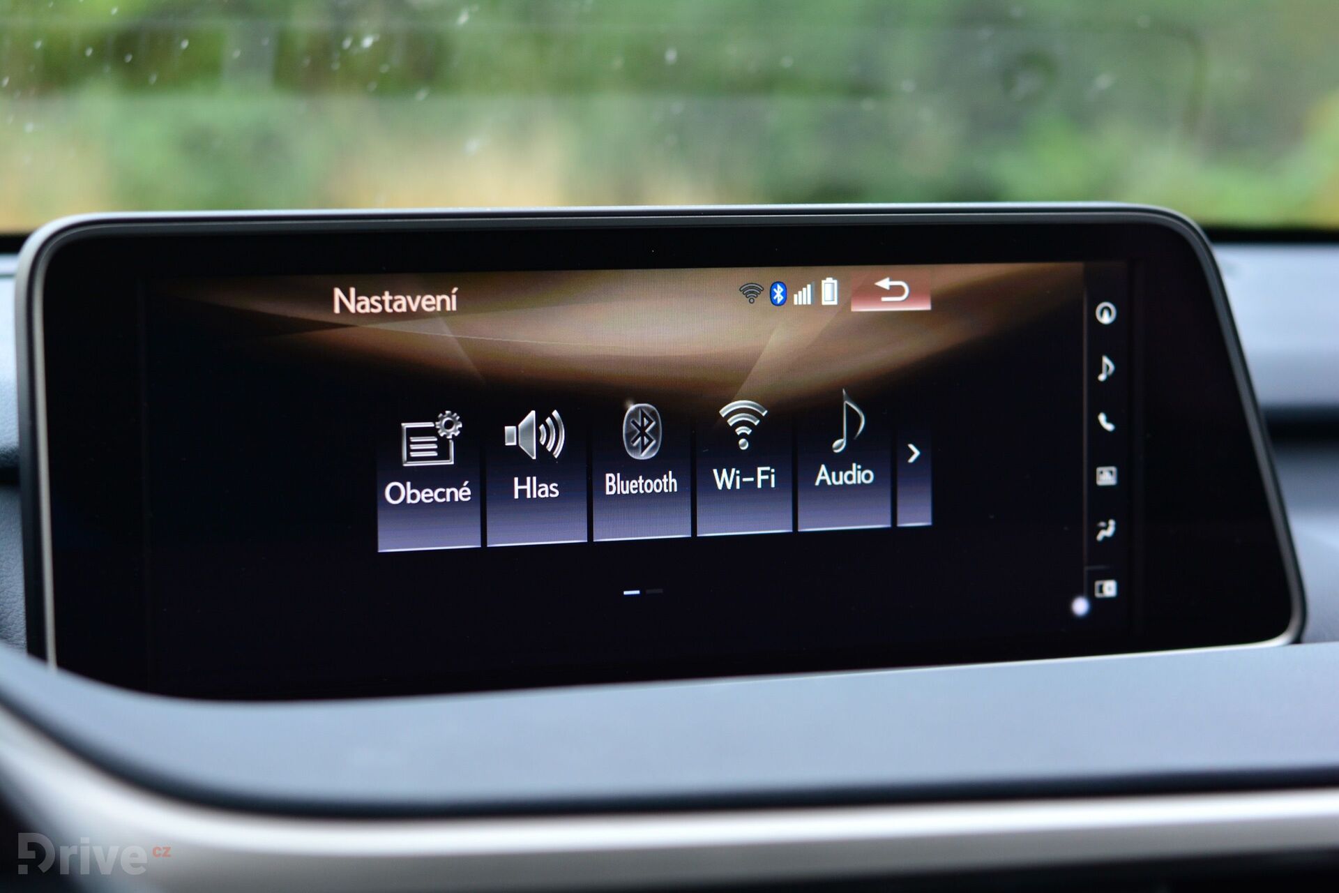 Lexus RX 450h (2015)