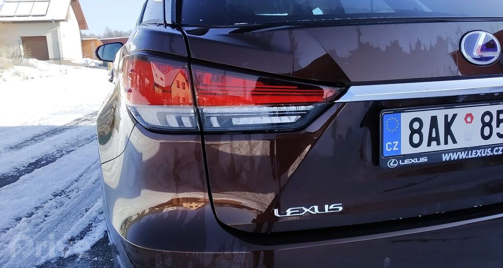 Lexus RX 450h AWD (2021)