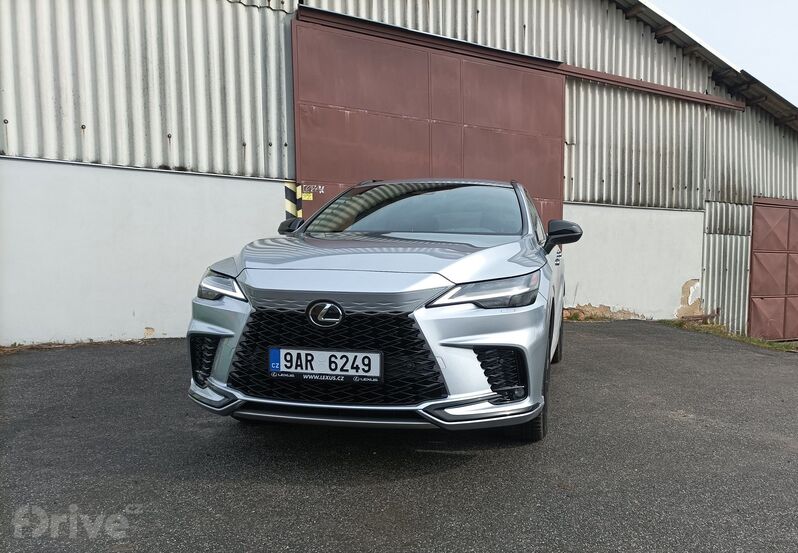Lexus RX 500h (2023)