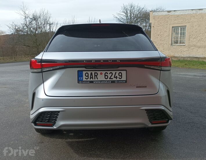 Lexus RX 500h (2023)