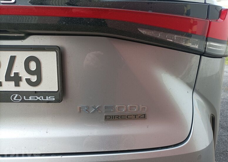 Lexus RX 500h (2023)