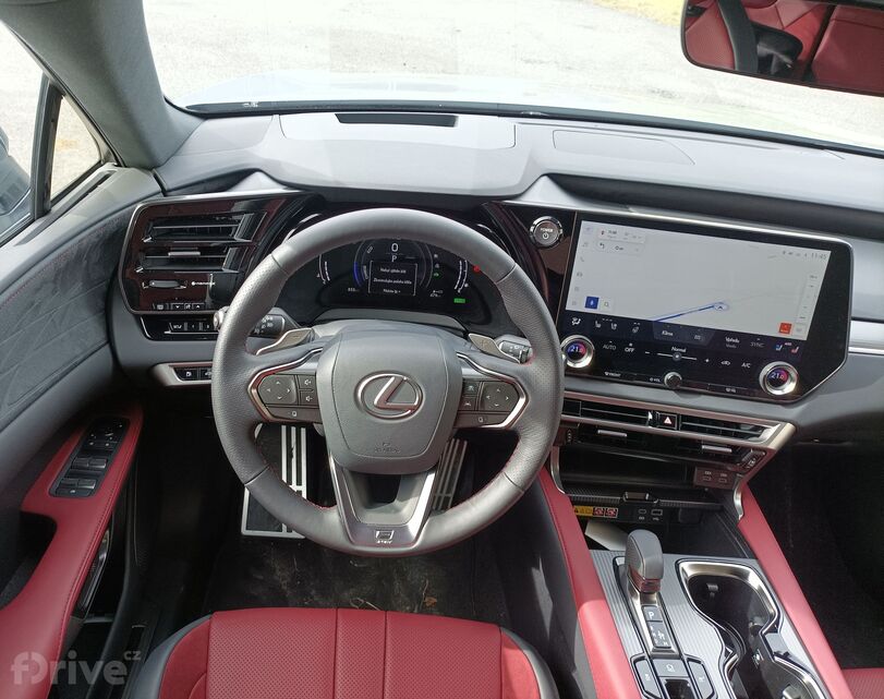 Lexus RX 500h (2023)