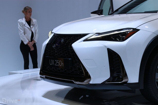 Lexus UX
