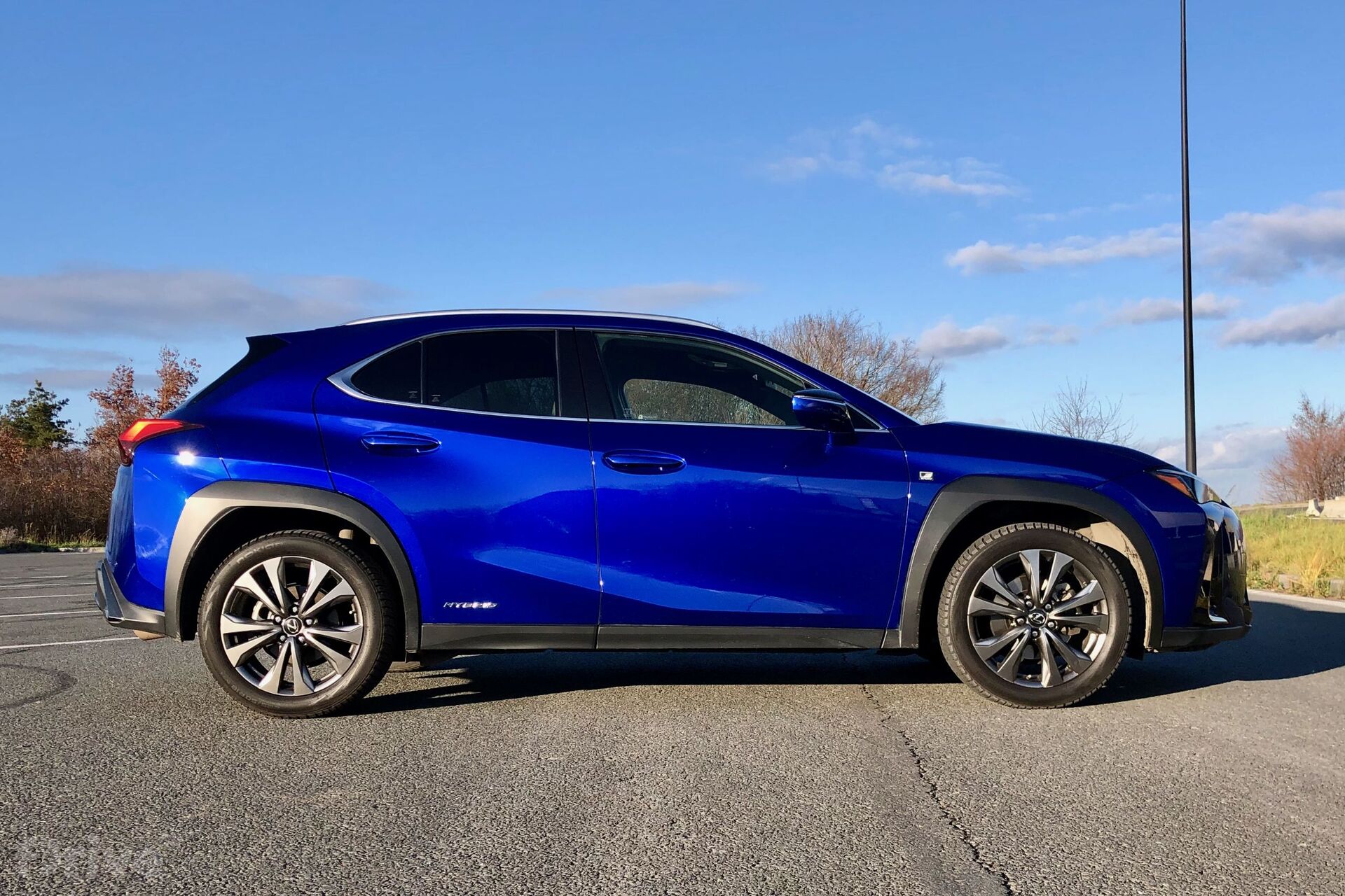 Lexus UX 250h