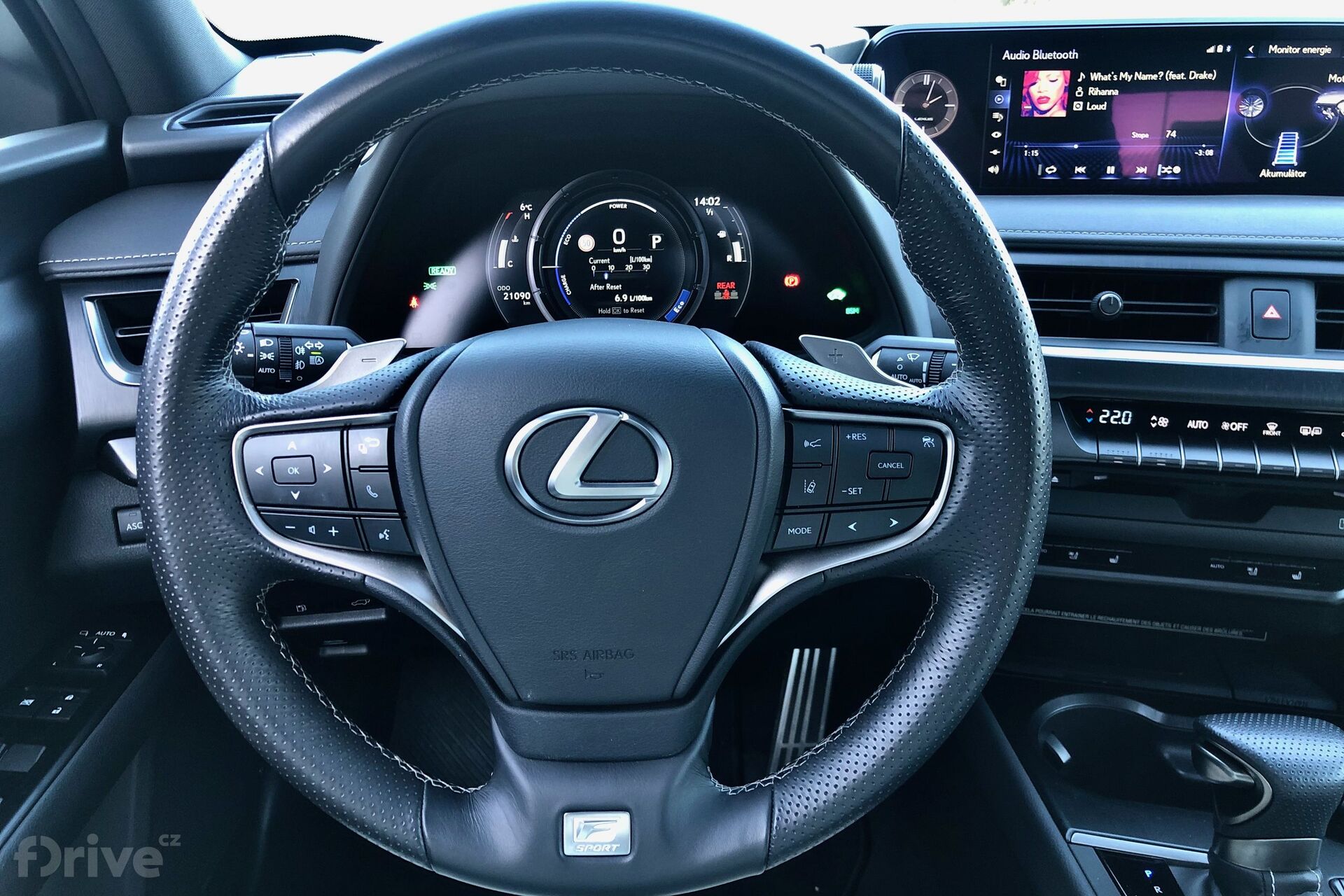 Lexus UX 250h
