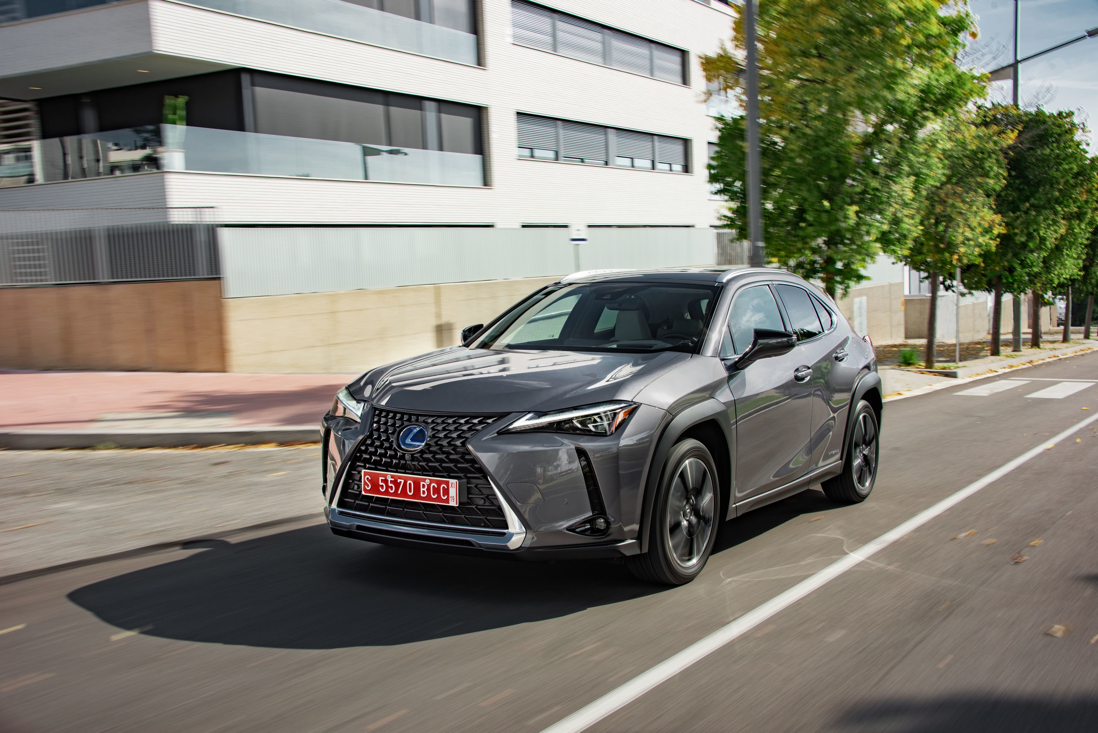 Lexus Ux 250h Vybava A Cena Fdrive Cz